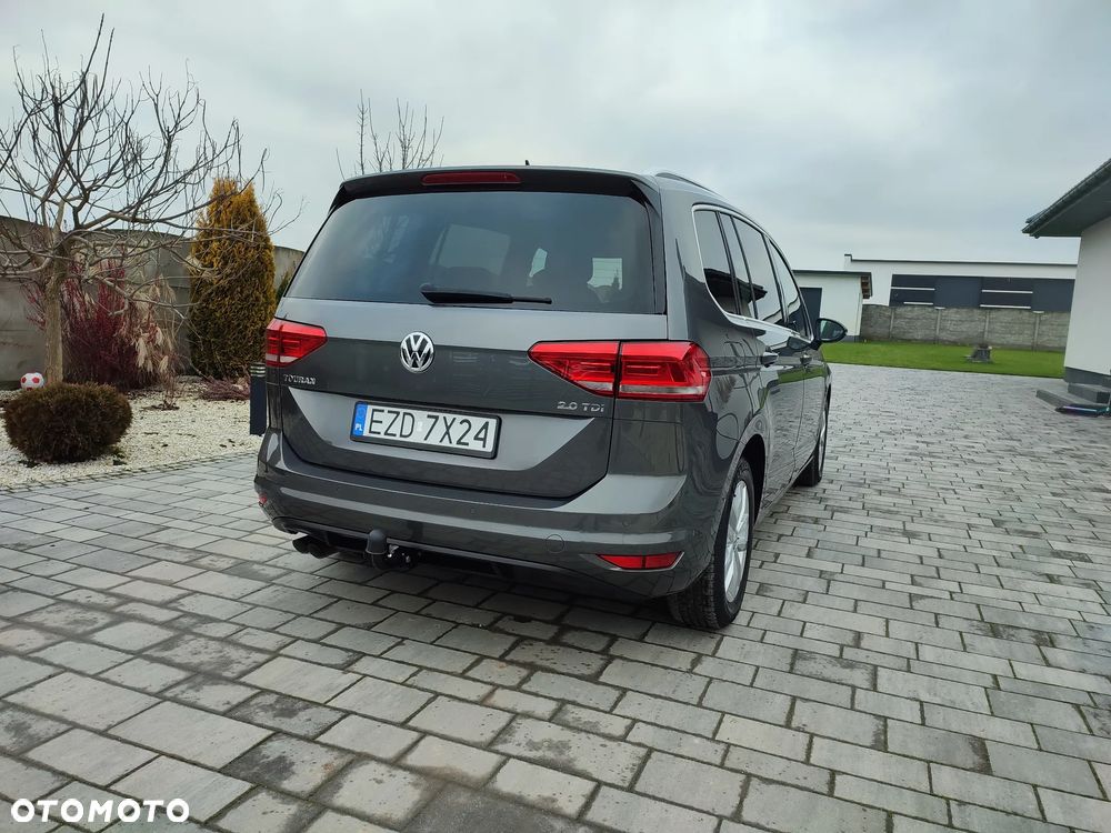 Volkswagen Touran 2.0 TDI BMT Comfortline DSG - 9