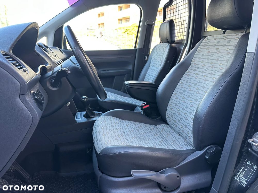 Volkswagen Caddy - 4