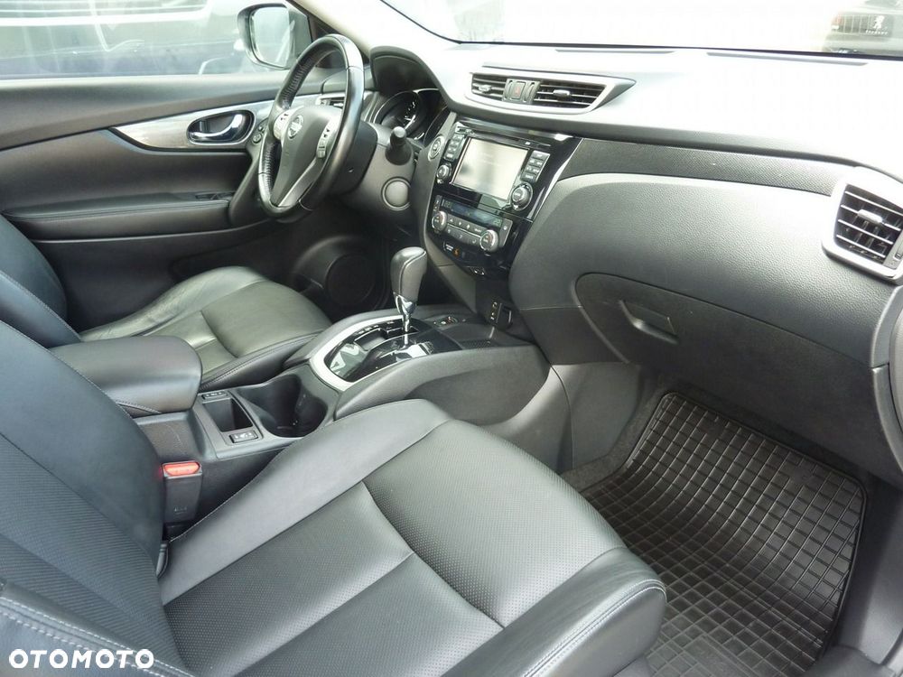 Nissan X-Trail - 14