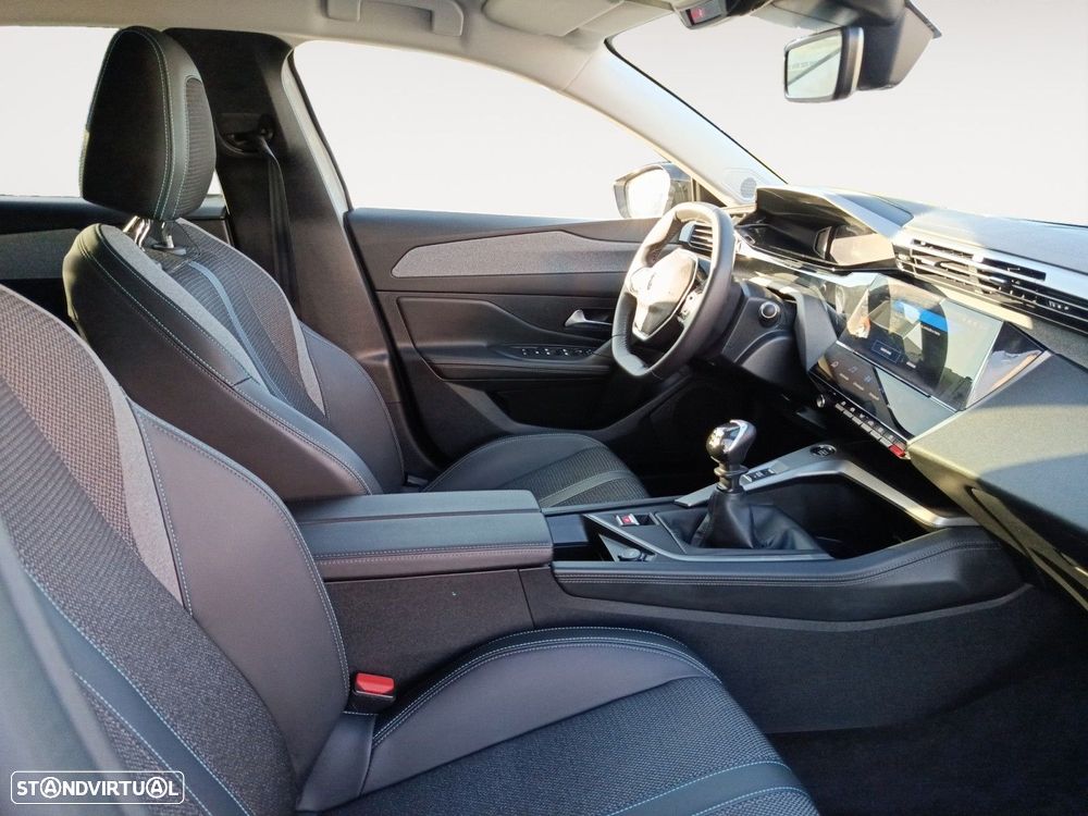 Peugeot 308 1.2 PureTech Allure - 15