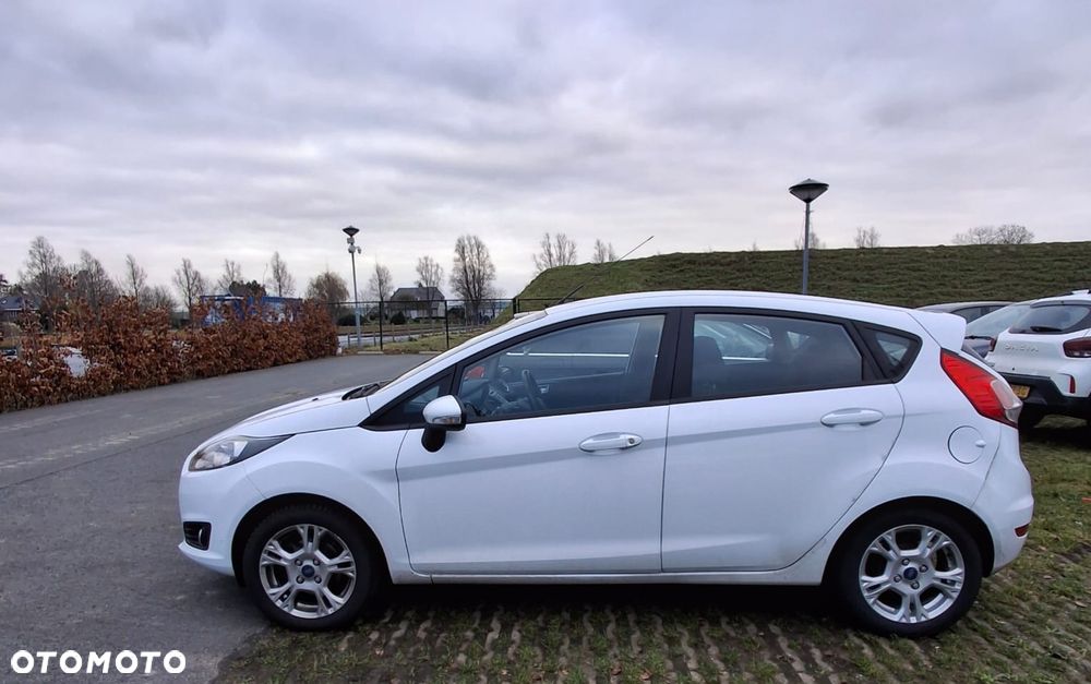 Ford Fiesta 1.25 Gold X - 11