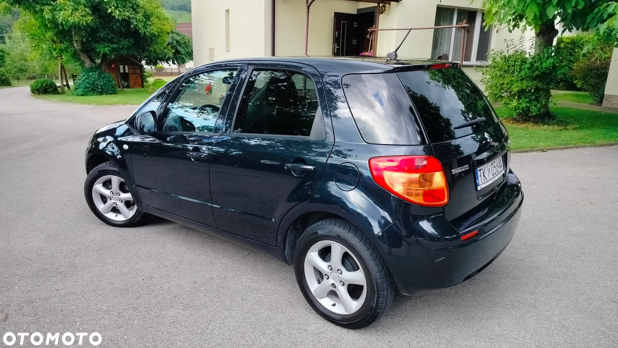 Suzuki SX4 1.6 GS / Premium - 10