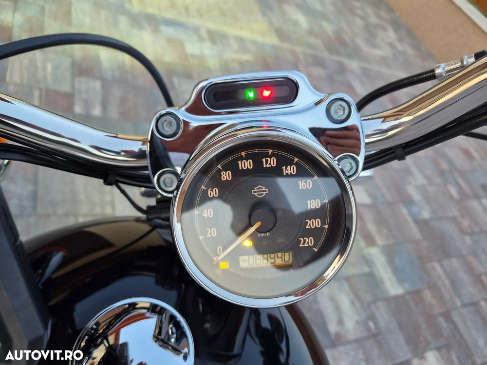 Harley-Davidson XL 1200C Sportster Custom - 6