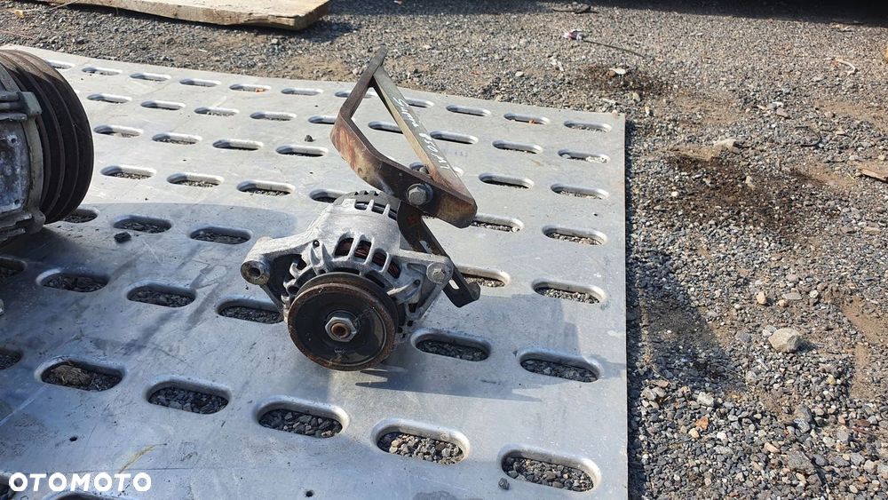 Alternator Carrier Supra 850 - 1