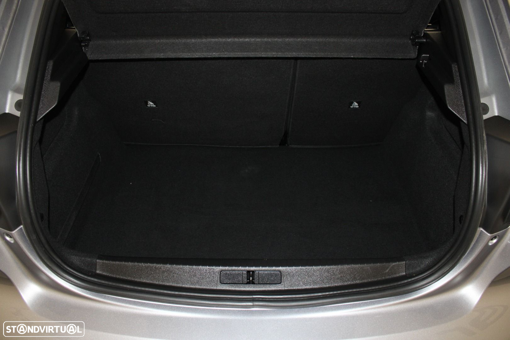 Peugeot e-208 50 kWh Style - 30