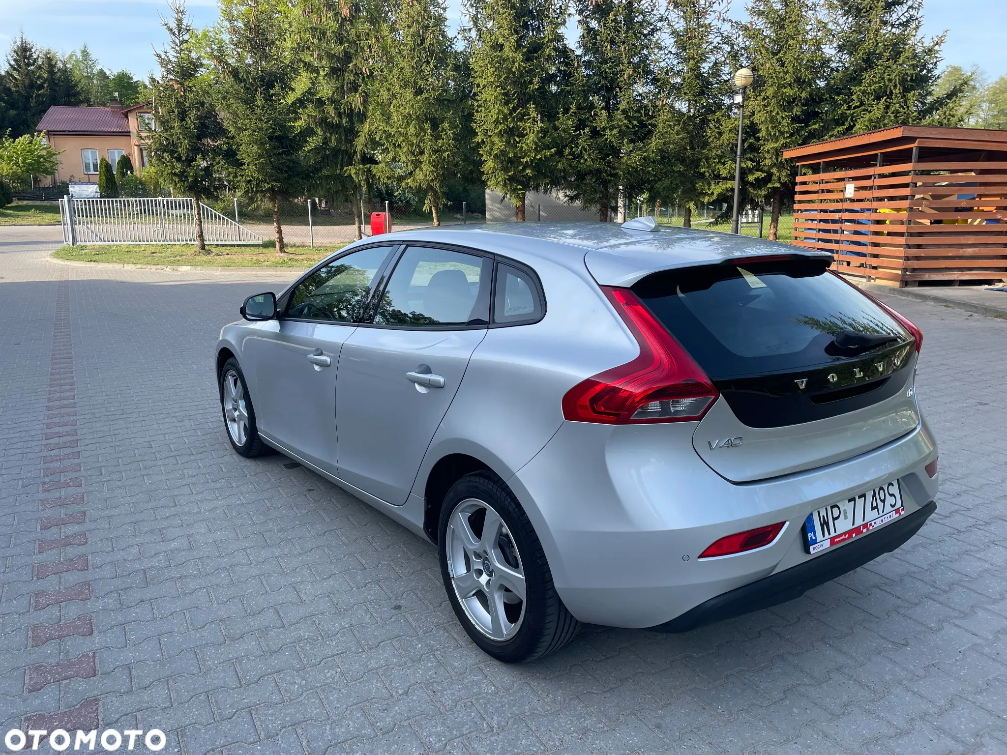 Volvo V40 D2 Momentum - 11