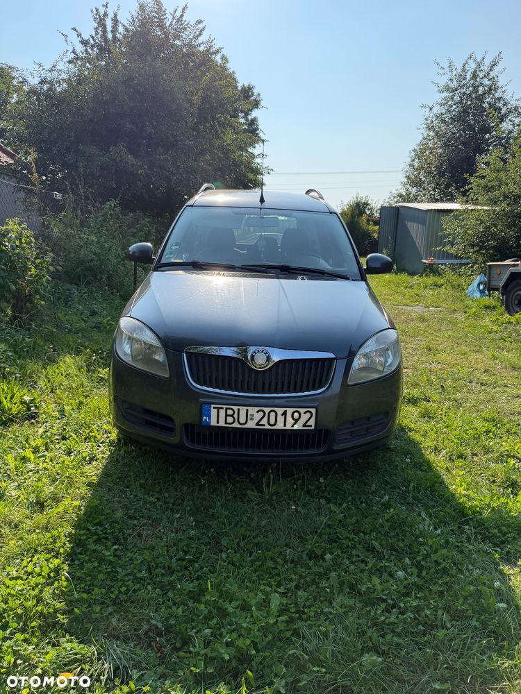 Skoda Roomster 1.6 16V - 6