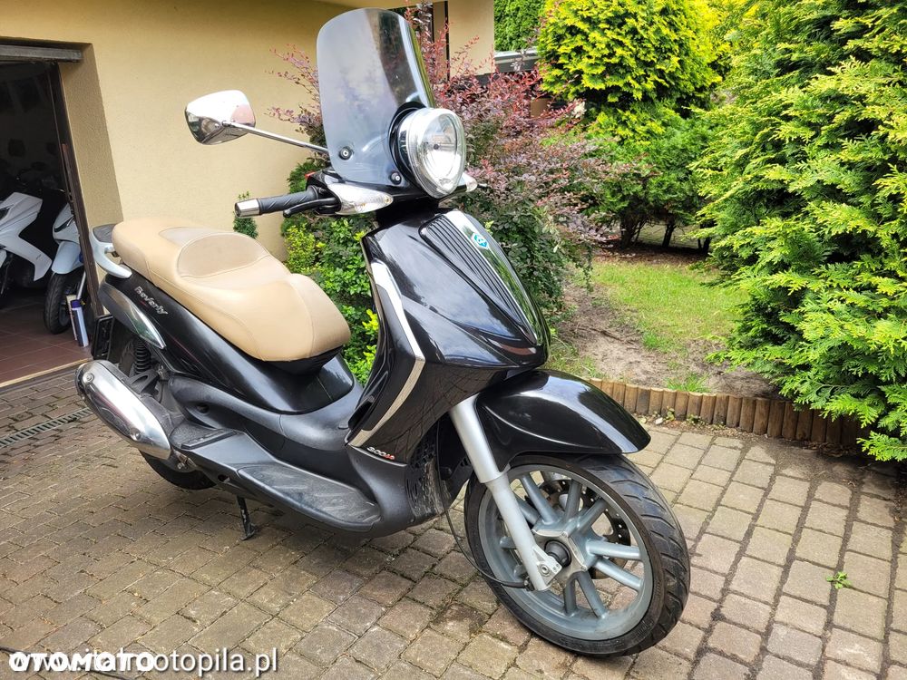 Piaggio Beverly - 1