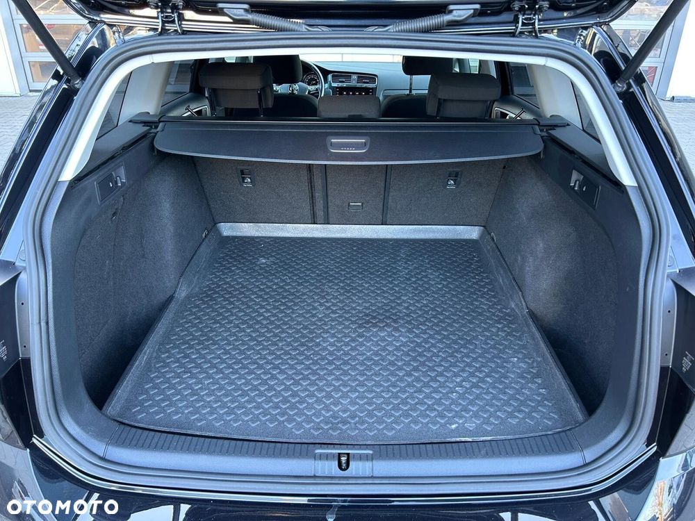 Volkswagen Golf 1.4 TSI BMT Comfortline DSG - 10