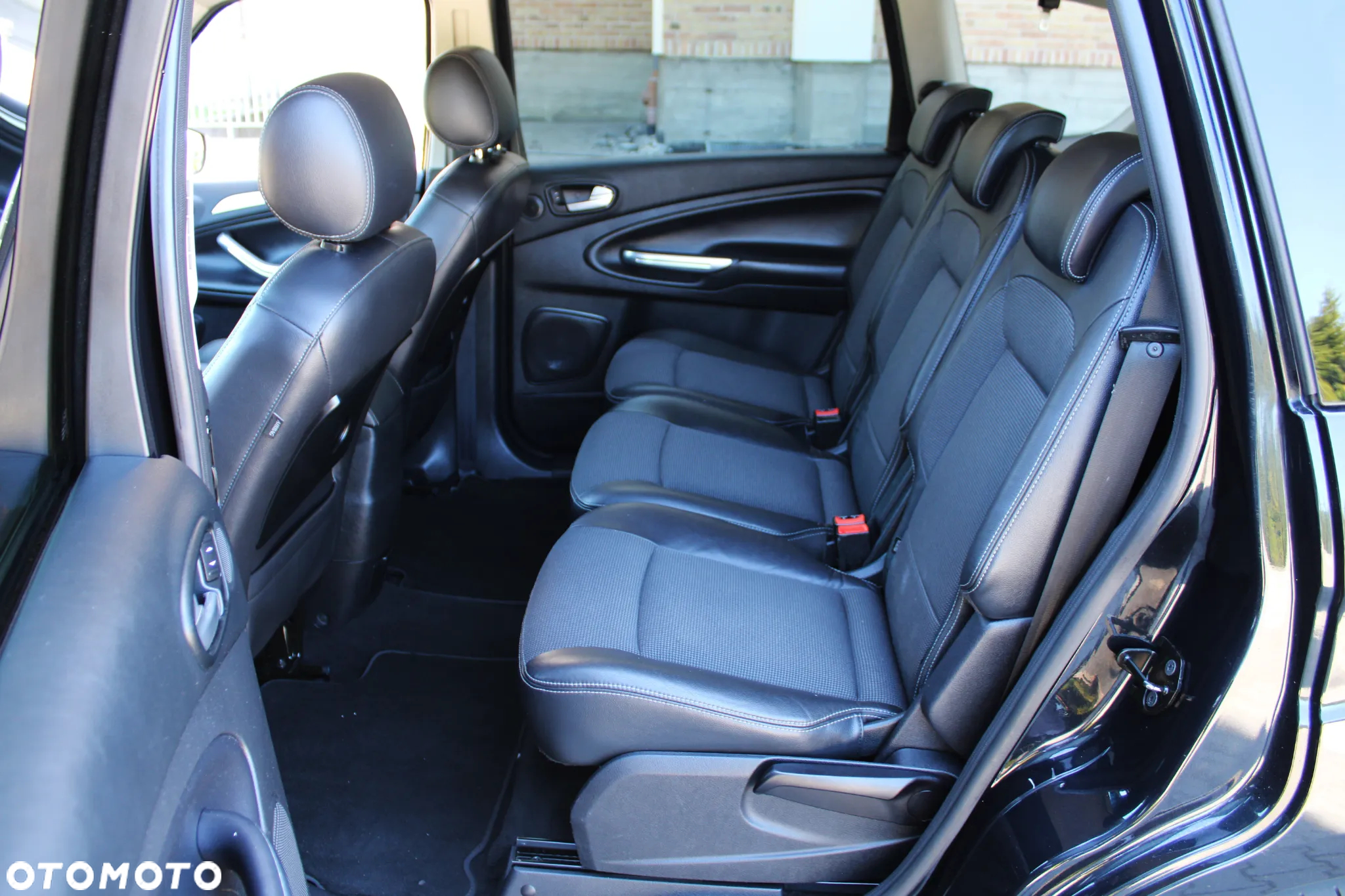 Ford S-Max - 29