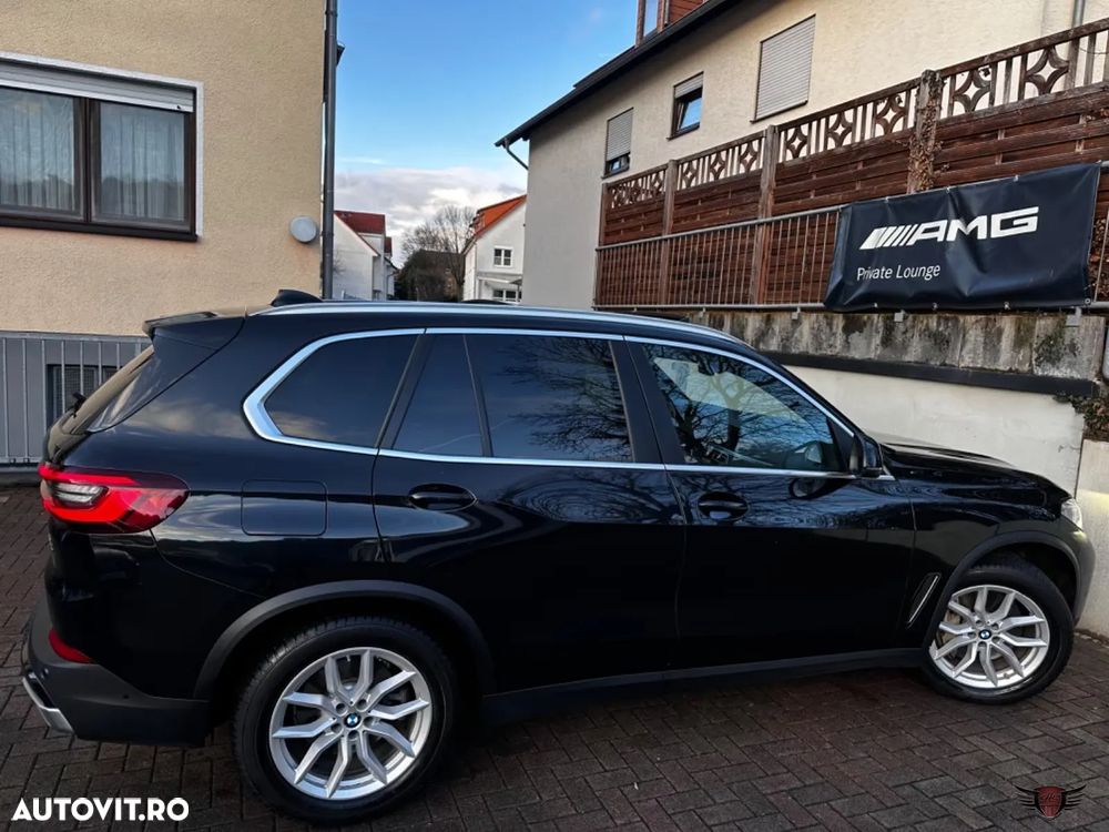 BMW X5 xDrive45e - 36