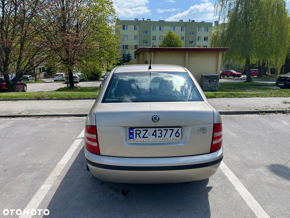 Skoda Fabia 1.4 16V Classic - 6