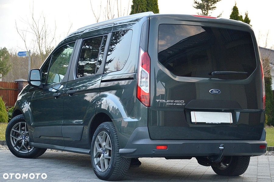 Ford Tourneo Connect 1.5 TDCi Start-Stop Titanium - 17