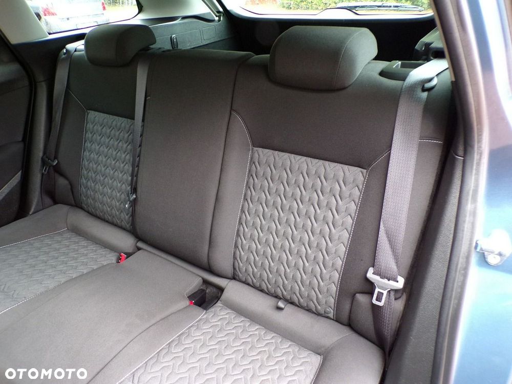 Opel Astra 1.4 T Cosmo - 29