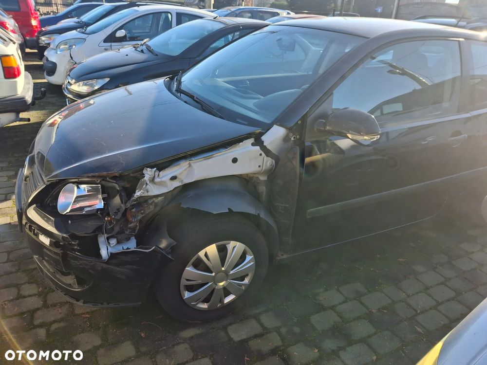 Volkswagen Polo - 18