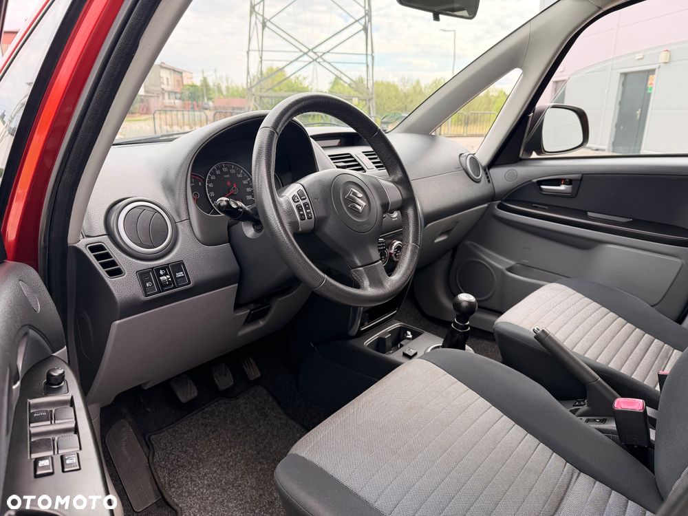Suzuki SX4 1.6 VVT 4x4 Style - 6