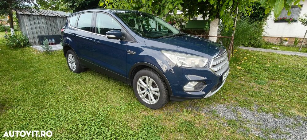 Ford Kuga 1.5 EcoBoost 4WD Aut. Trend - 1