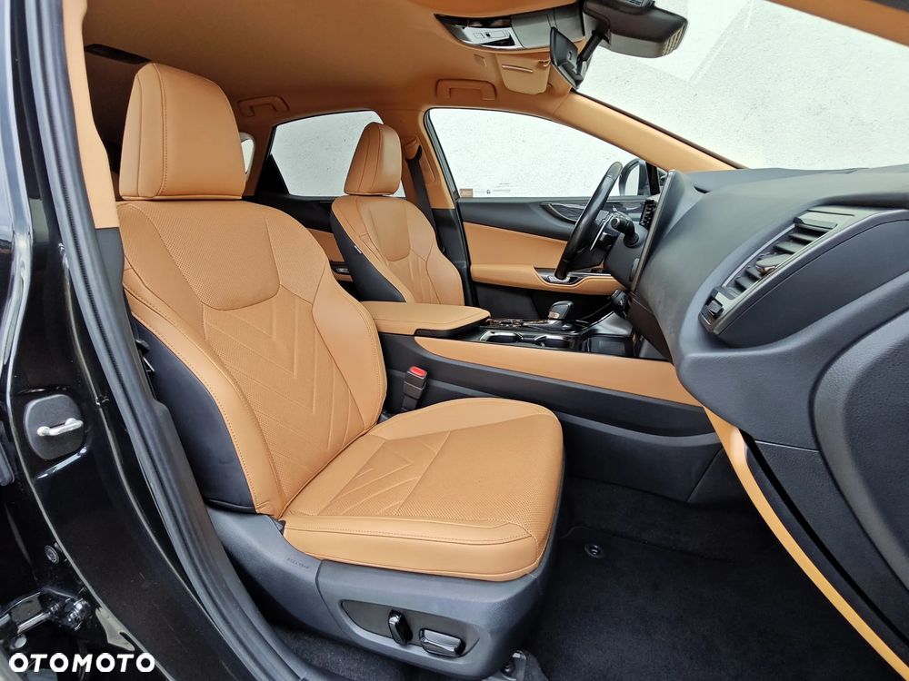 Lexus NX 450h+ Omotenashi AWD - 14