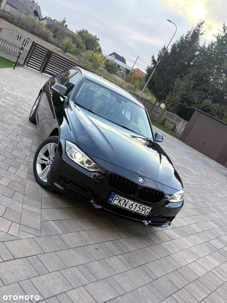 BMW 3 Series 2015 photo 3