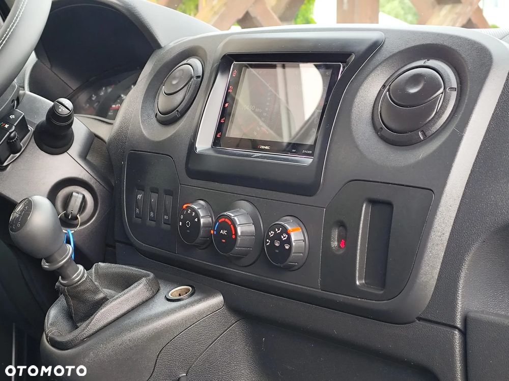 Renault Master 2.3dCi 165 - 13