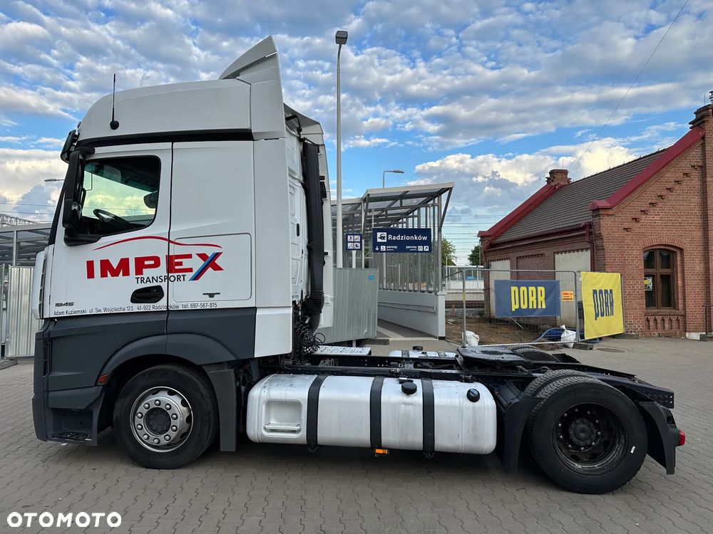 Mercedes-Benz ACTROS MP4 - 10