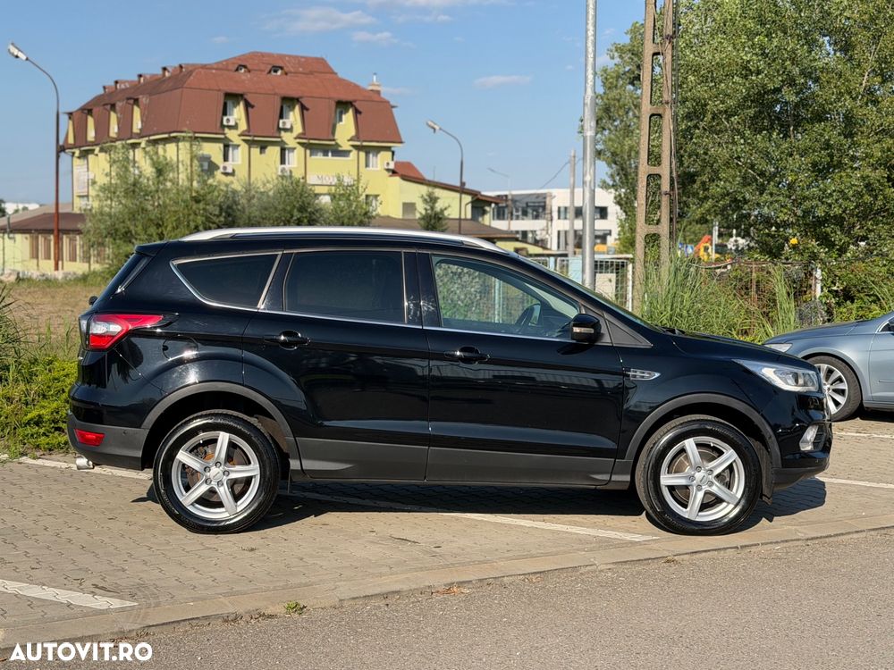 Ford Kuga 1.5 EcoBoost 2WD Titanium - 11