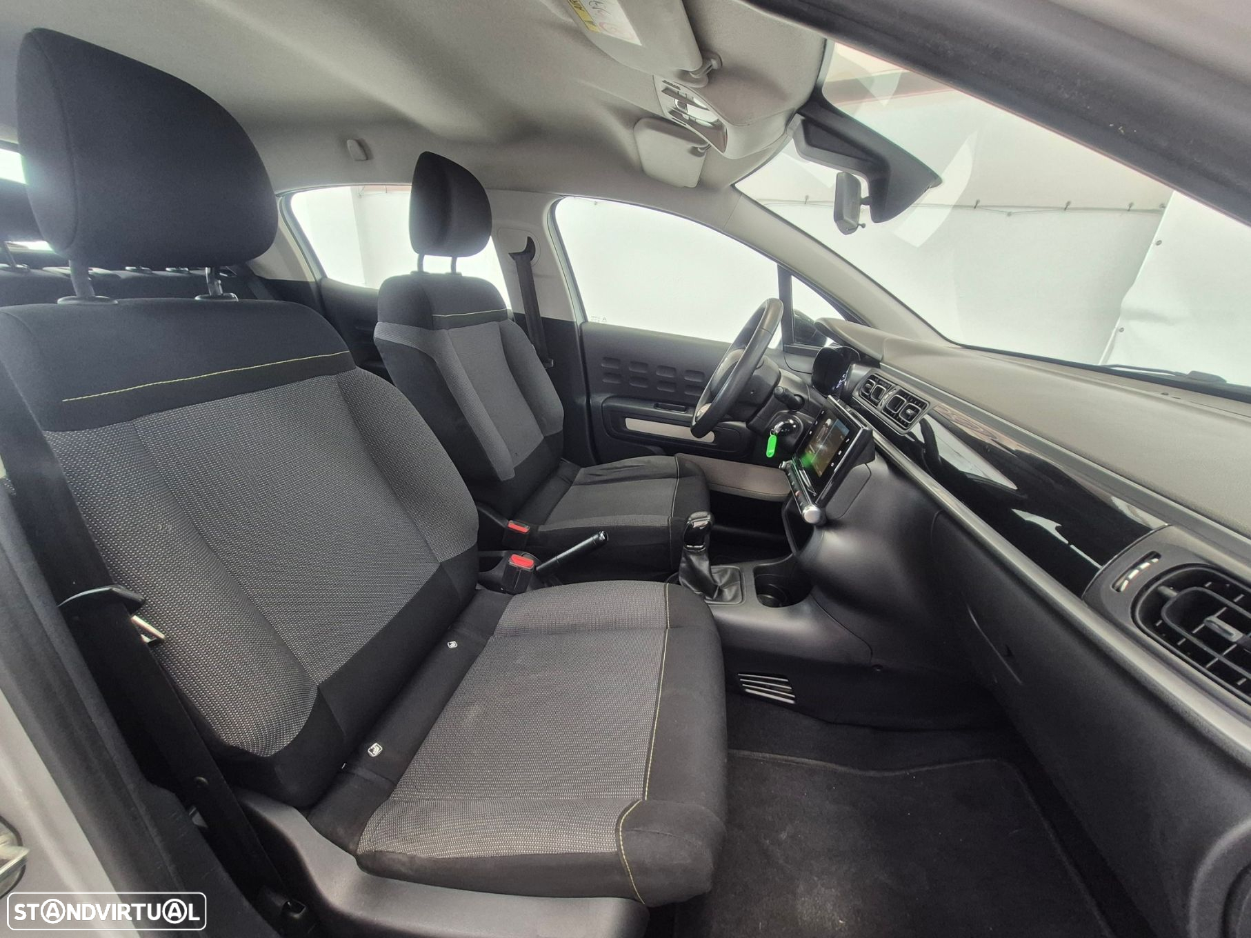 Citroën C3 1.2 PureTech Collection - 21