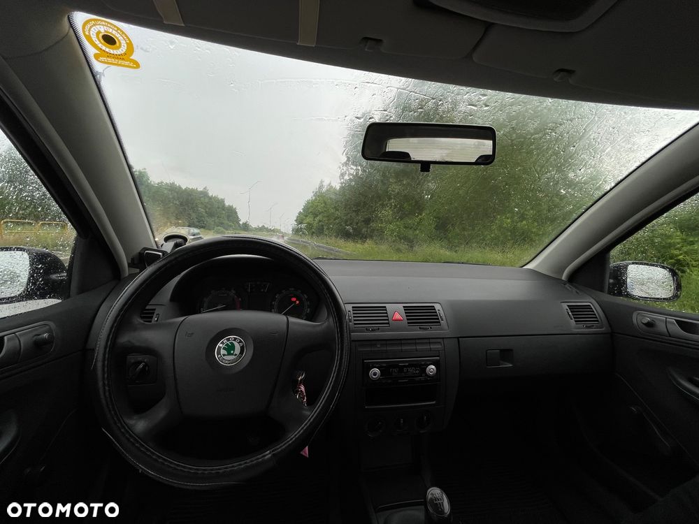Skoda Fabia 1.2 HTP Ambiente - 6
