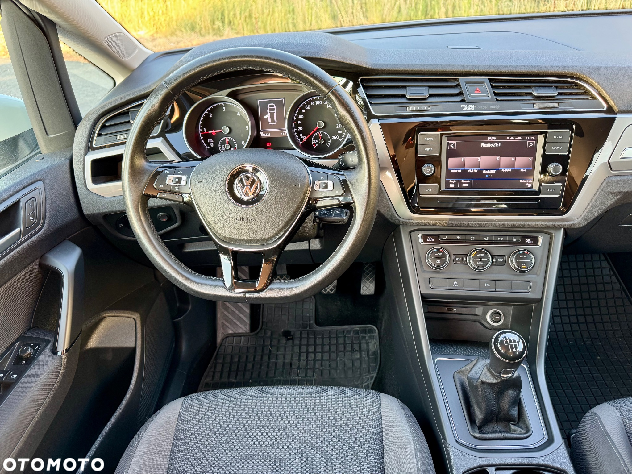 Volkswagen Touran 1.6 TDI BMT SCR Trendline - 7