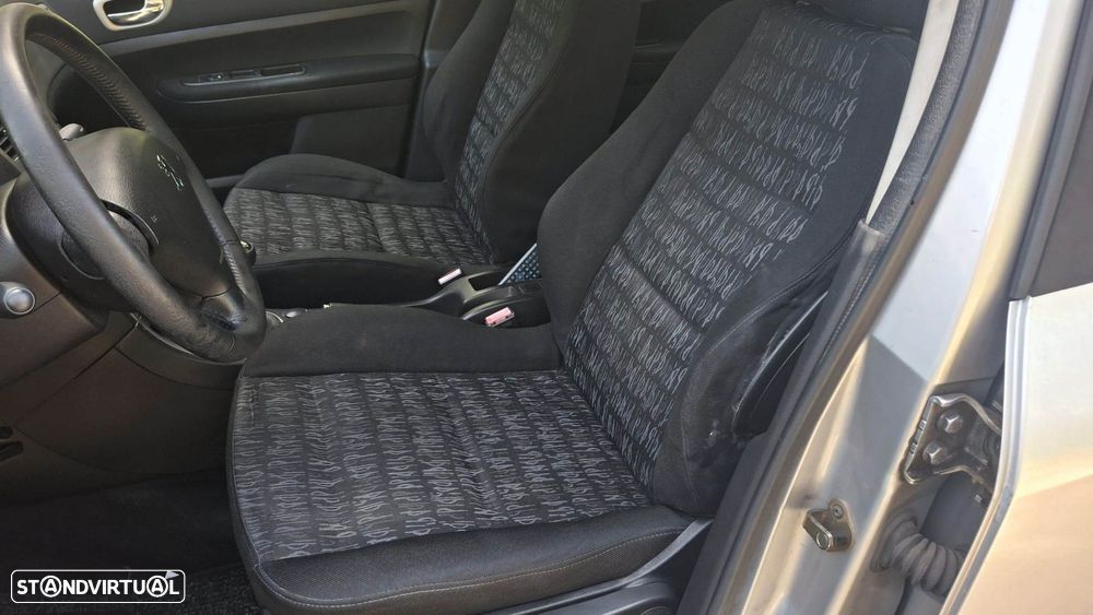 Peugeot 307 1.6 16V XT - 22