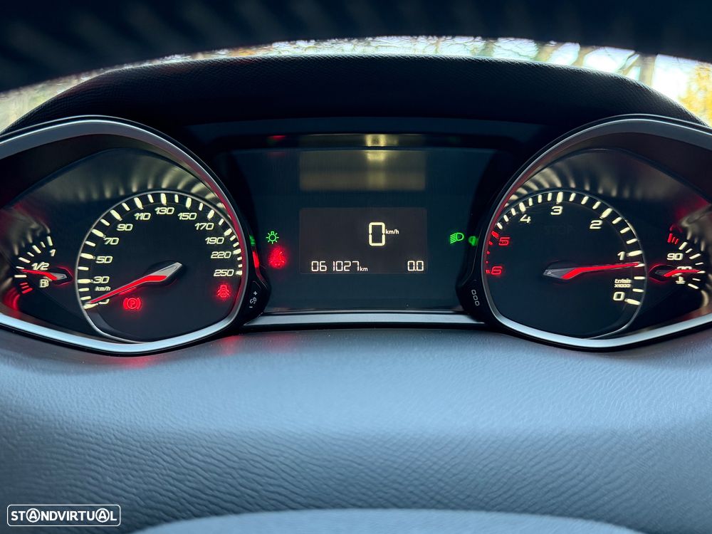 Peugeot 308 SW 1.5 BlueHDi Allure - 17