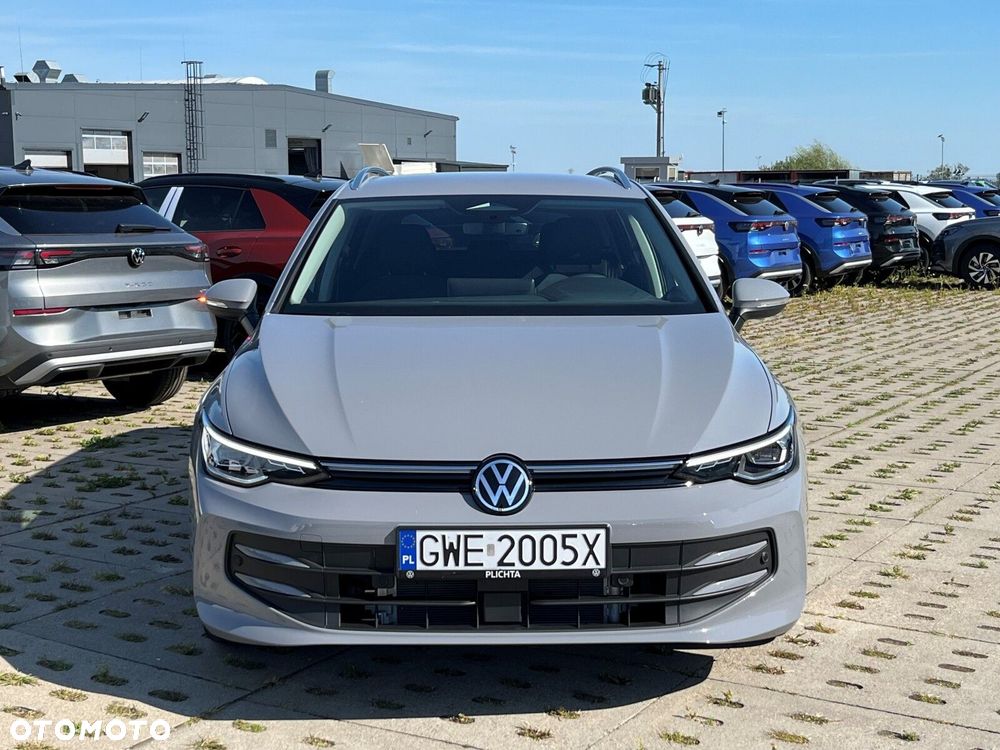 Volkswagen Golf - 3