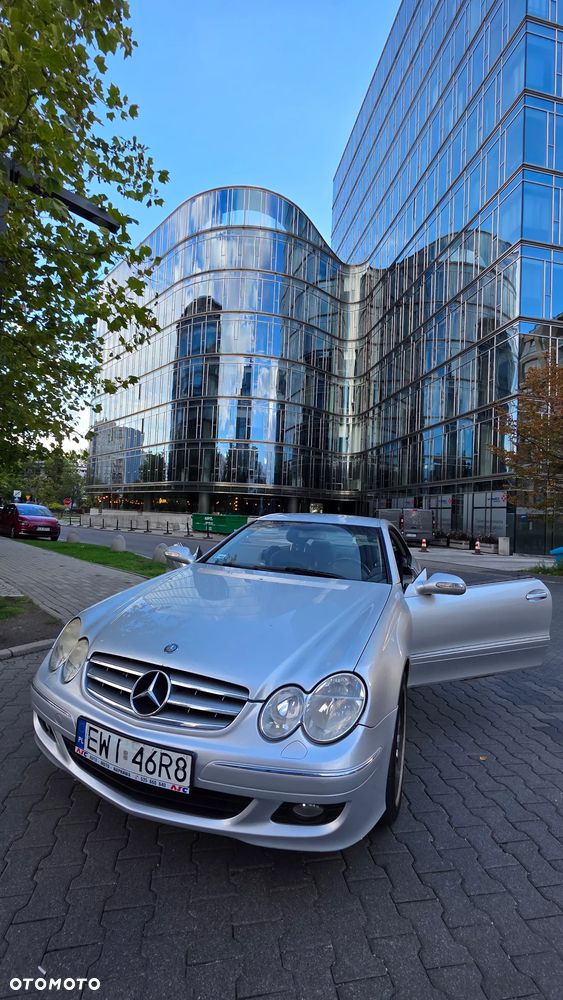 Mercedes-Benz CLK - 23
