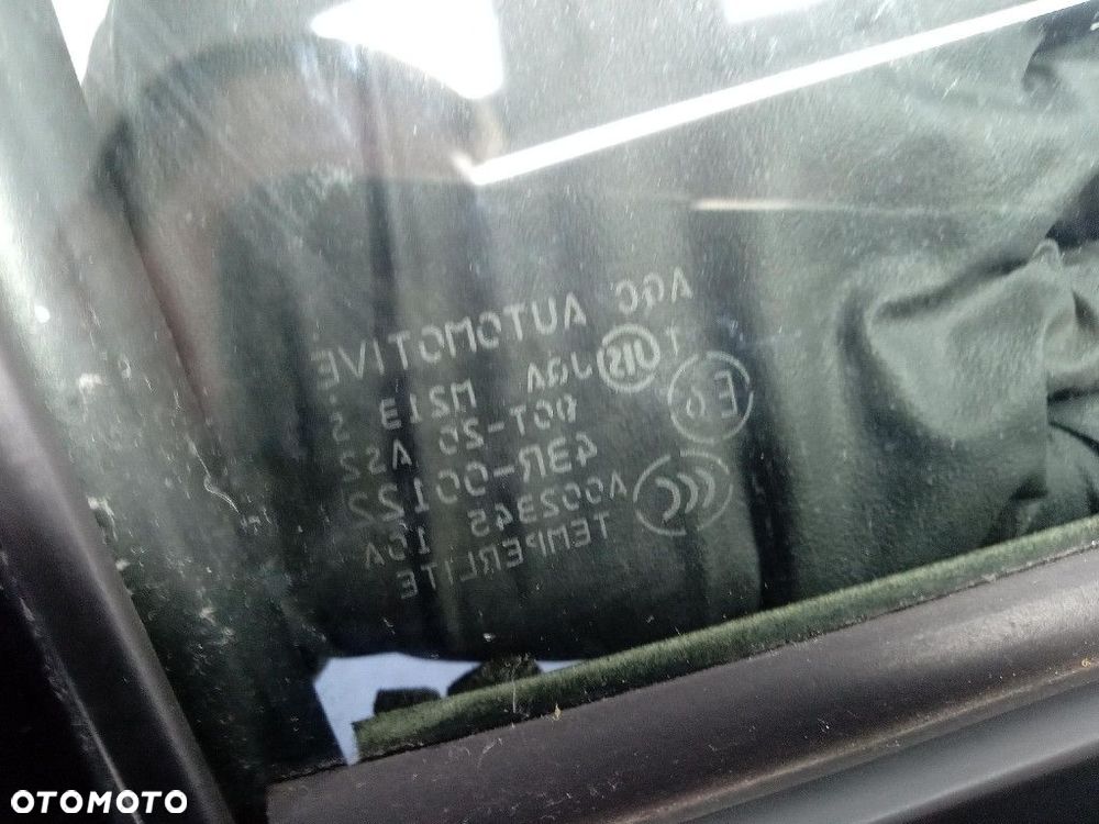 MITSUBISHI ASX I 10- DRZWI TYŁ PRAWE TYLNE X42A - 10