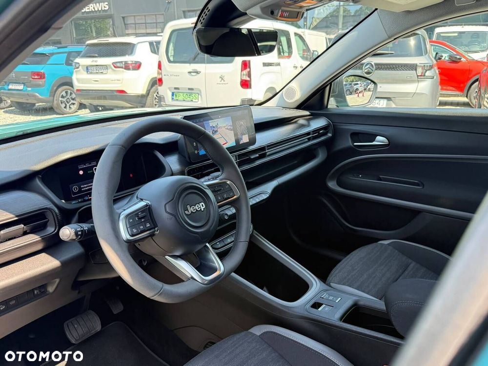Jeep Avenger 54kWh Longitude - 13