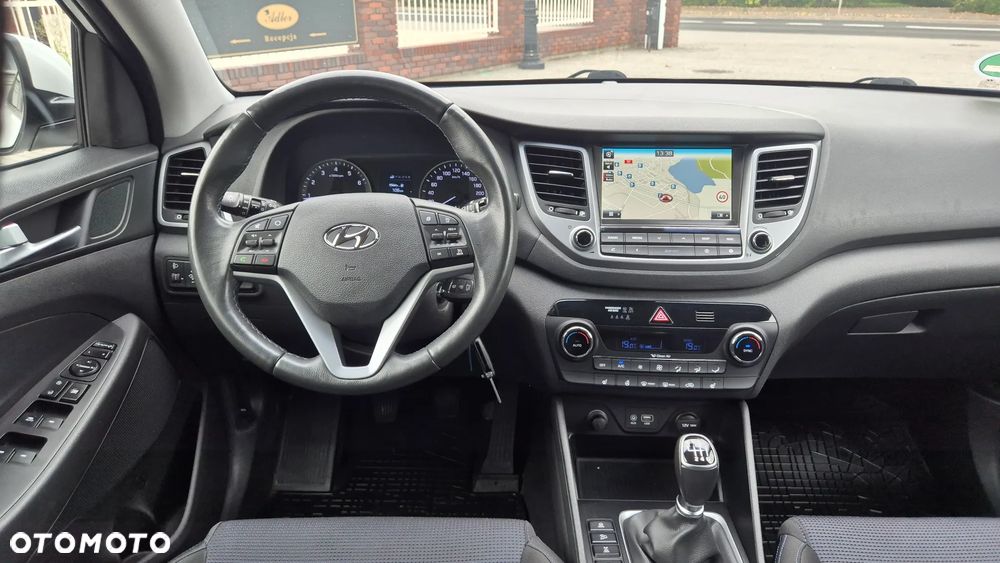 Hyundai Tucson 1.6 Turbo 4WD Premium - 16