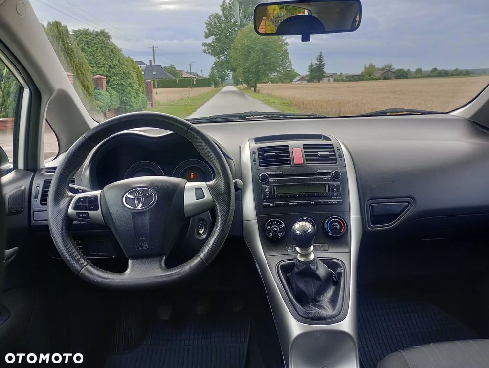 Toyota Auris 1.33 Dual-VVT-i Life - 5