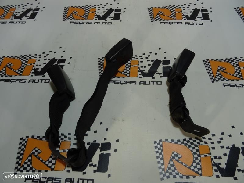 Encaixe De Cinto Traseiro Bmw 1 (E87)  Encaixe De Cinto Bmw Serie 1 E8 - 4