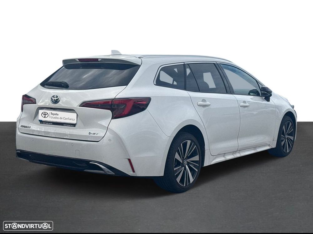 Toyota Corolla Touring Sports 1.8 Hybrid Comfort Plus - 4