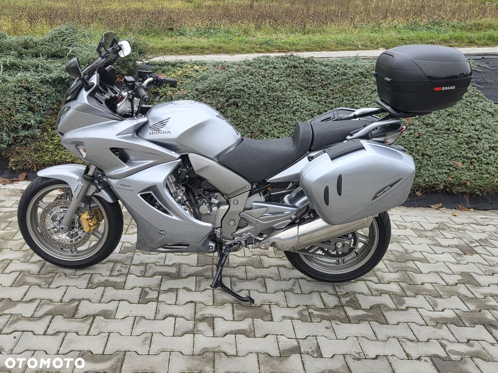 Honda CBF - 23