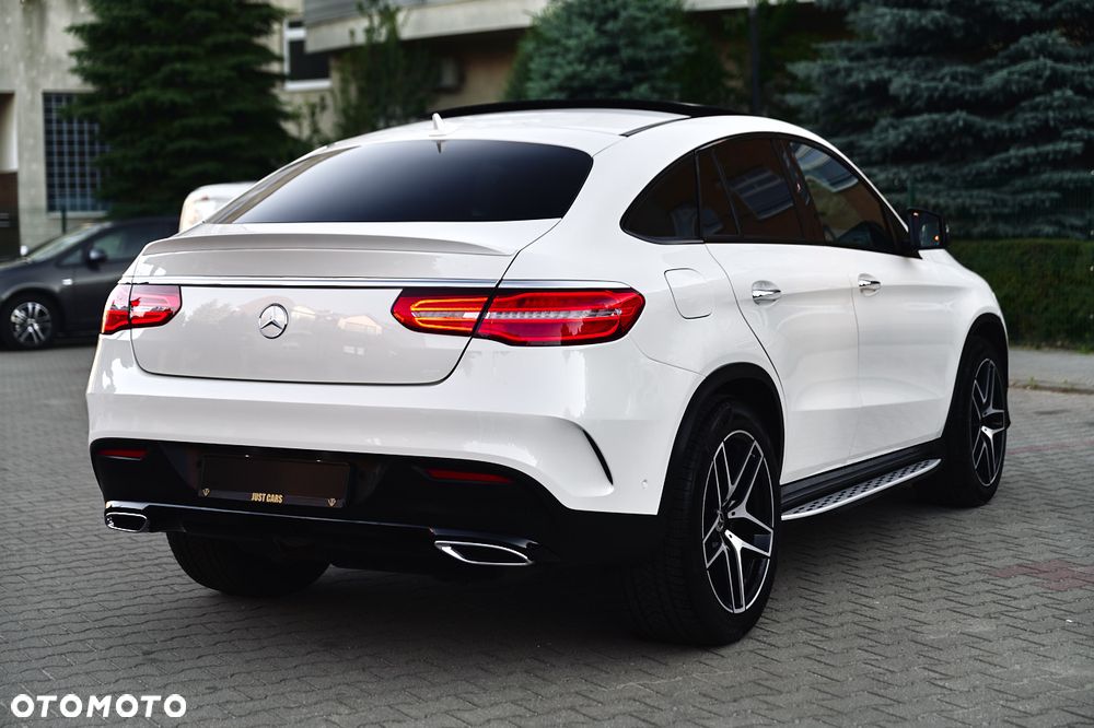 Mercedes-Benz GLE - 10