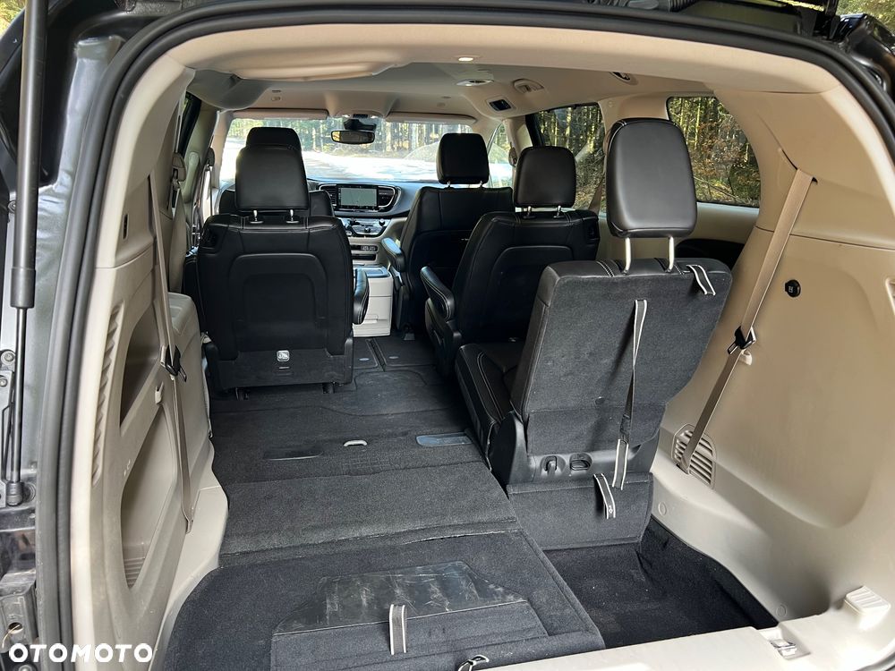 Chrysler Pacifica - 18