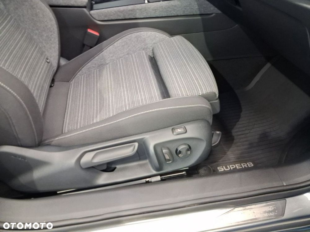 Skoda Superb - 12