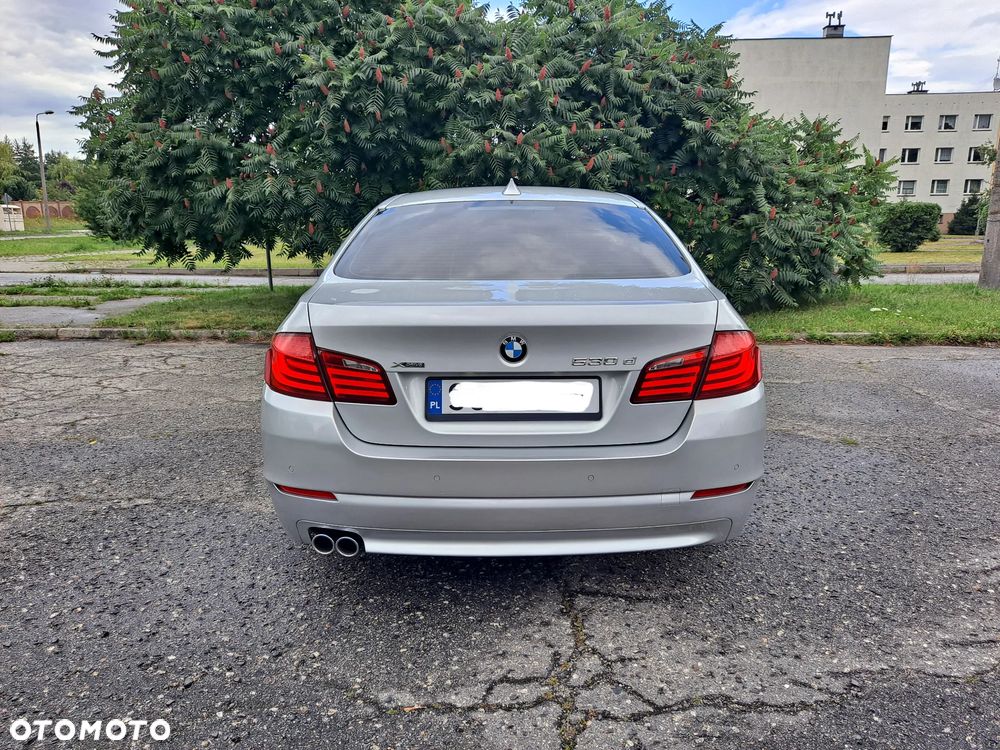 BMW Seria 5 530d xDrive Luxury Line - 19