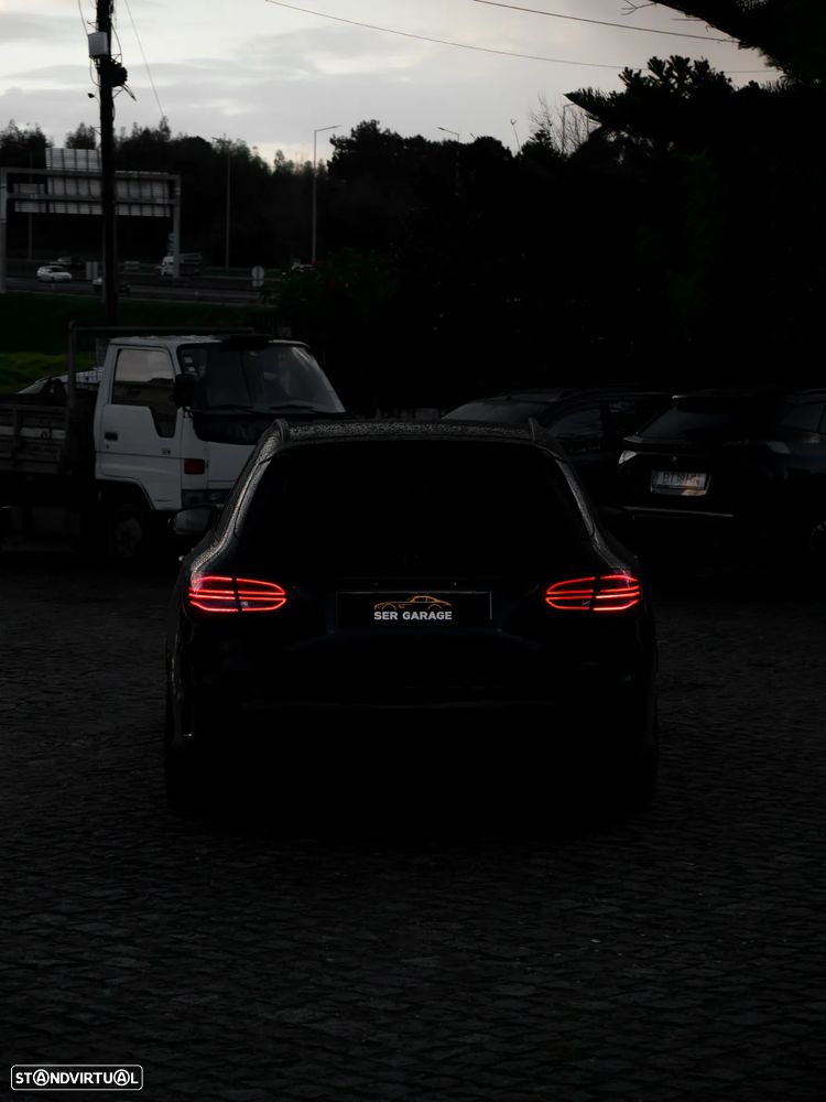 Mercedes-Benz C 63 AMG S - 36