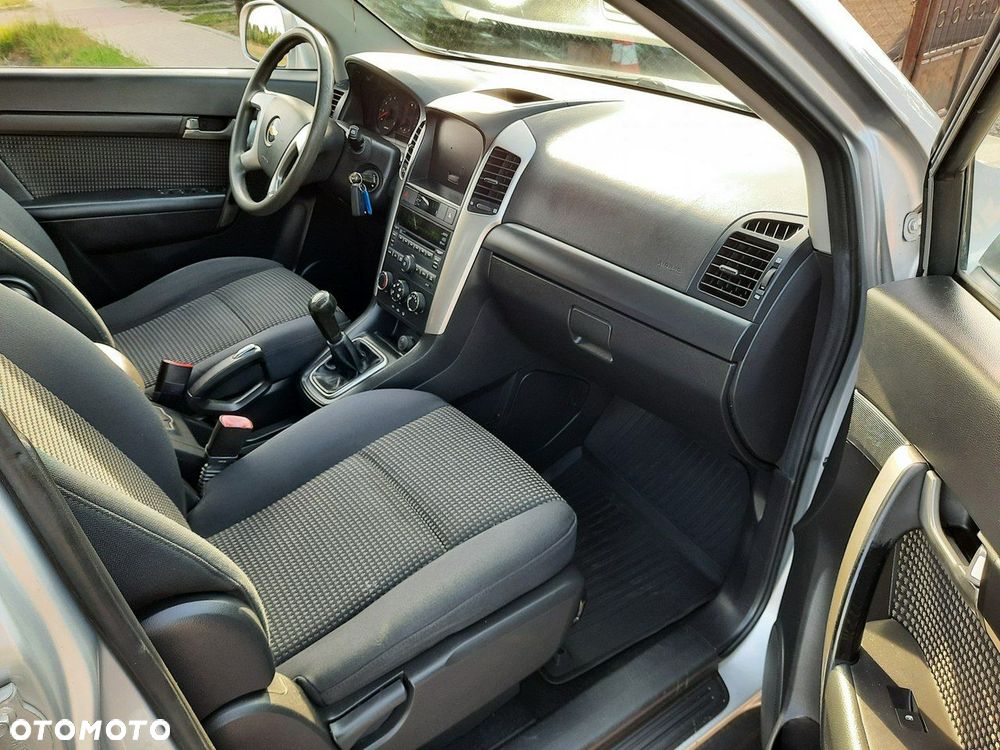 Chevrolet Captiva - 13