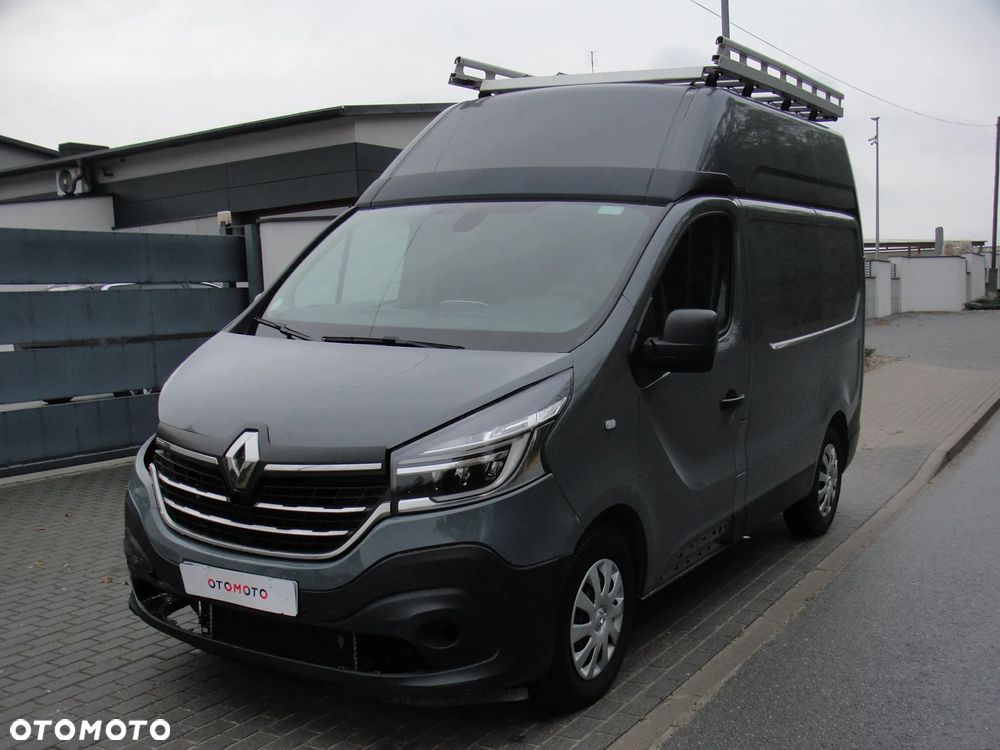 Renault Trafic - 1