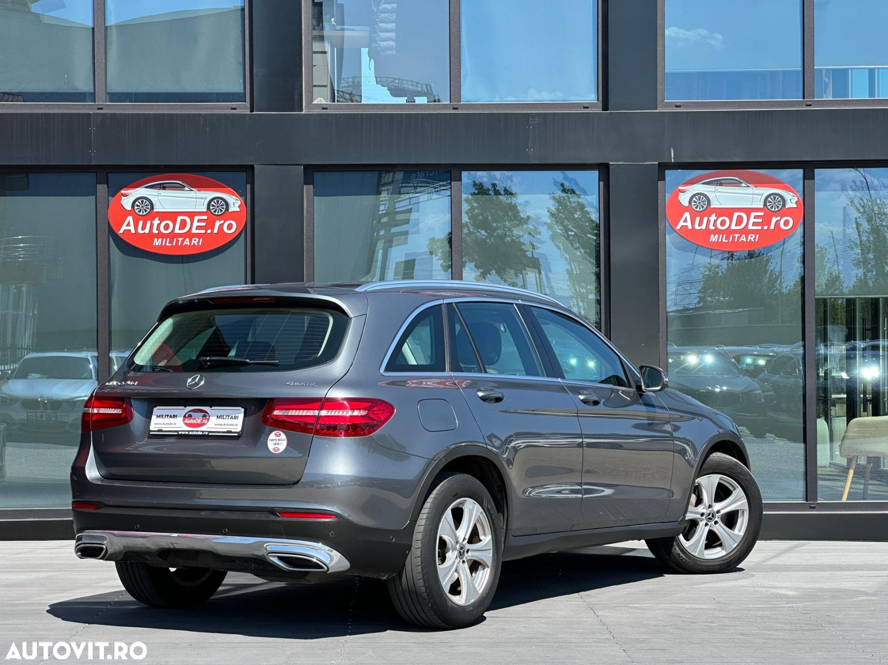 Mercedes-Benz GLC - 4