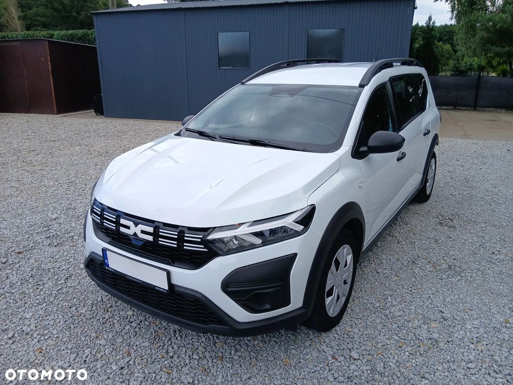 Dacia Jogger 1.0 TCe Essential 7os - 14