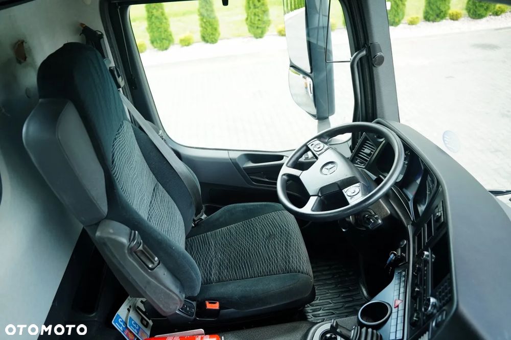 Mercedes-Benz AROCS 2640 / 6x4 / SKRZYNIOWY 6,5 M + HDS HIAB X- hiduo 158 DS- 4 / MAX 4 700 KG / STEROWANIE RADIOWE / ROTATOR / WIDŁY DO PALET / EURO 6 - 29